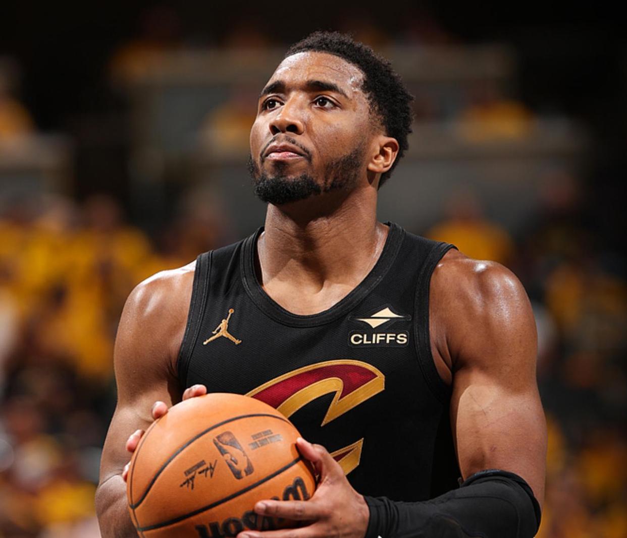 赛前全明星赛焦点战，克里夫兰骑士刷新队史纪录，气氛紧张，临场指挥获称赞的简单介绍开云综合服务