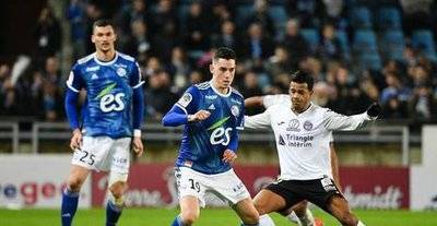 包含国际比赛日法甲焦点战；上海申花伤情更新；管理层满意；临场指挥获称赞的词条